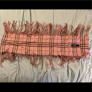 Burberry Cashmere Pink scarf